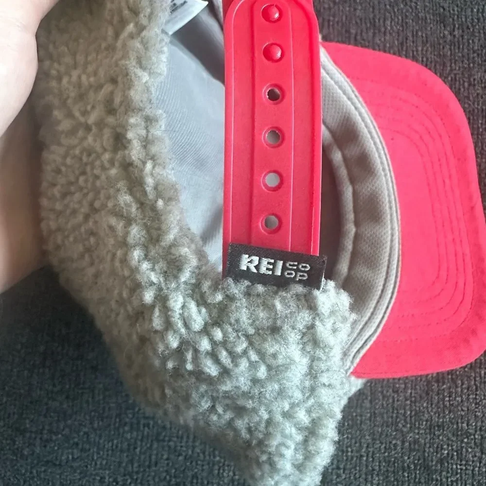 REI stylish cap